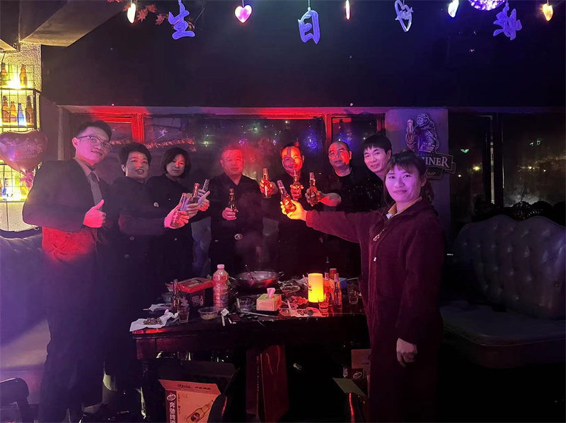 團(tuán)隊(duì)風(fēng)采