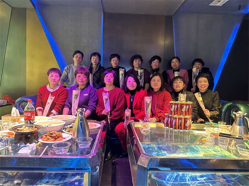 團(tuán)隊(duì)風(fēng)采