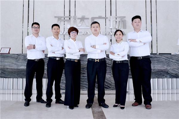 團(tuán)隊(duì)風(fēng)采